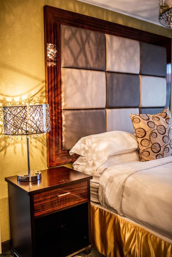 Gateway Inn And Suites Salida Bagian luar foto