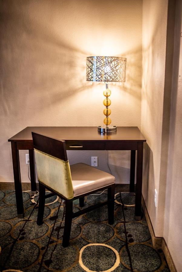 Gateway Inn And Suites Salida Bagian luar foto
