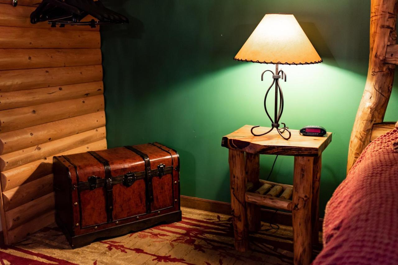 Gateway Inn And Suites Salida Bagian luar foto