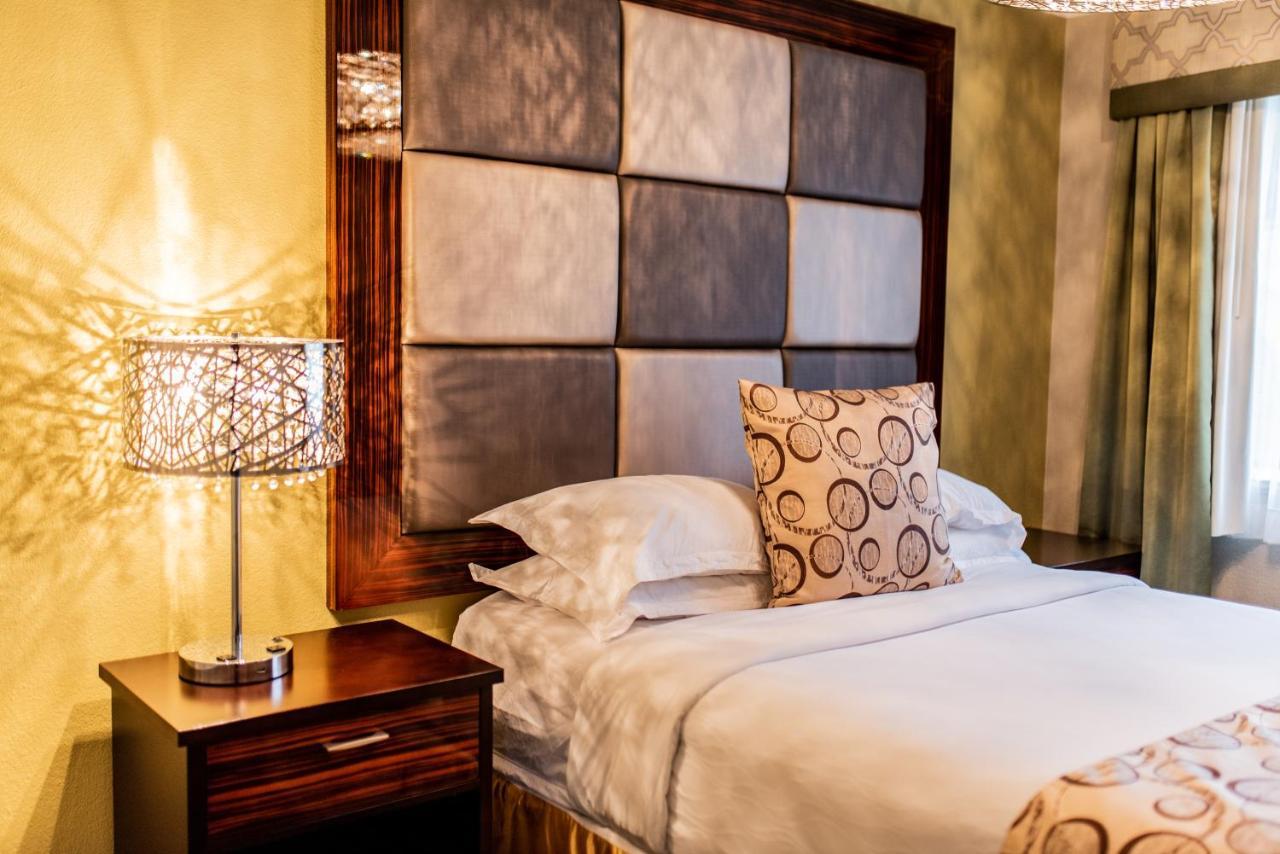 Gateway Inn And Suites Salida Bagian luar foto
