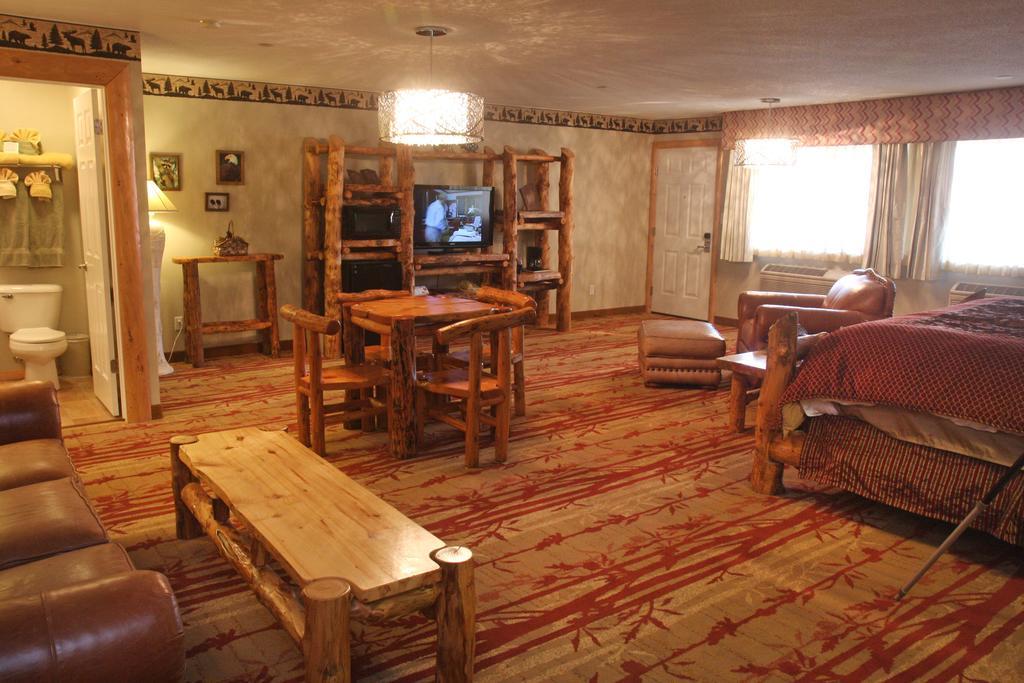 Gateway Inn And Suites Salida Bagian luar foto