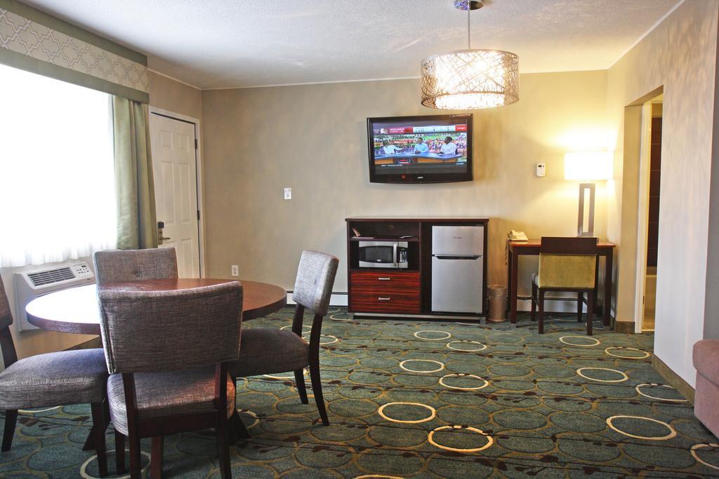 Gateway Inn And Suites Salida Bagian luar foto